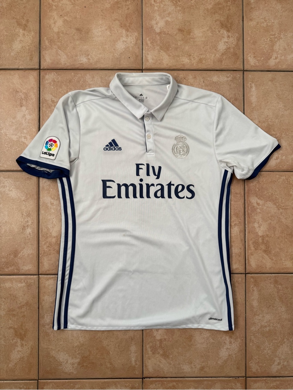 Real Madrid 2016/2017 Home Jersey M Medium Adidas Authentic Shirt Kit